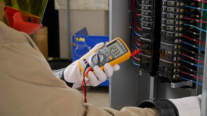 FLUKE 15B+ Digital Multimeter for AC/DC Voltage & Current