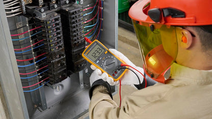 FLUKE 15B+ Digital Multimeter for AC/DC Voltage & Current